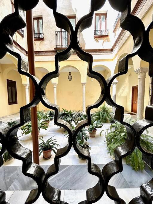 Hispalis San Nicolas * Seville